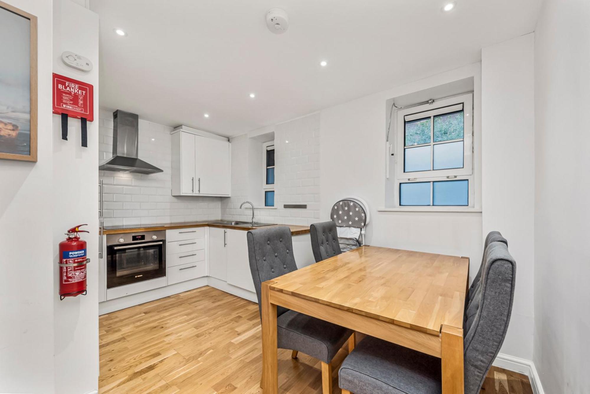 Apartment Stunning Modern 2 Bed Near Eye