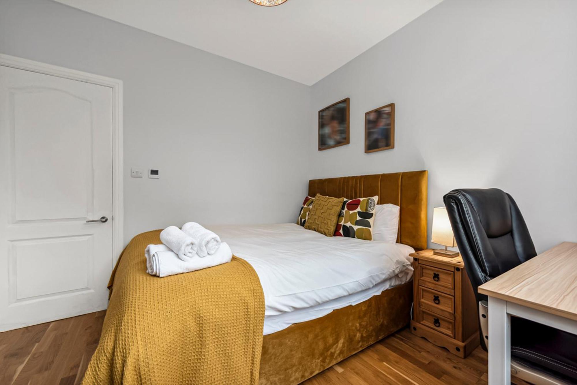 Stunning Modern 2 Bed Near Eye Appartamento Londra